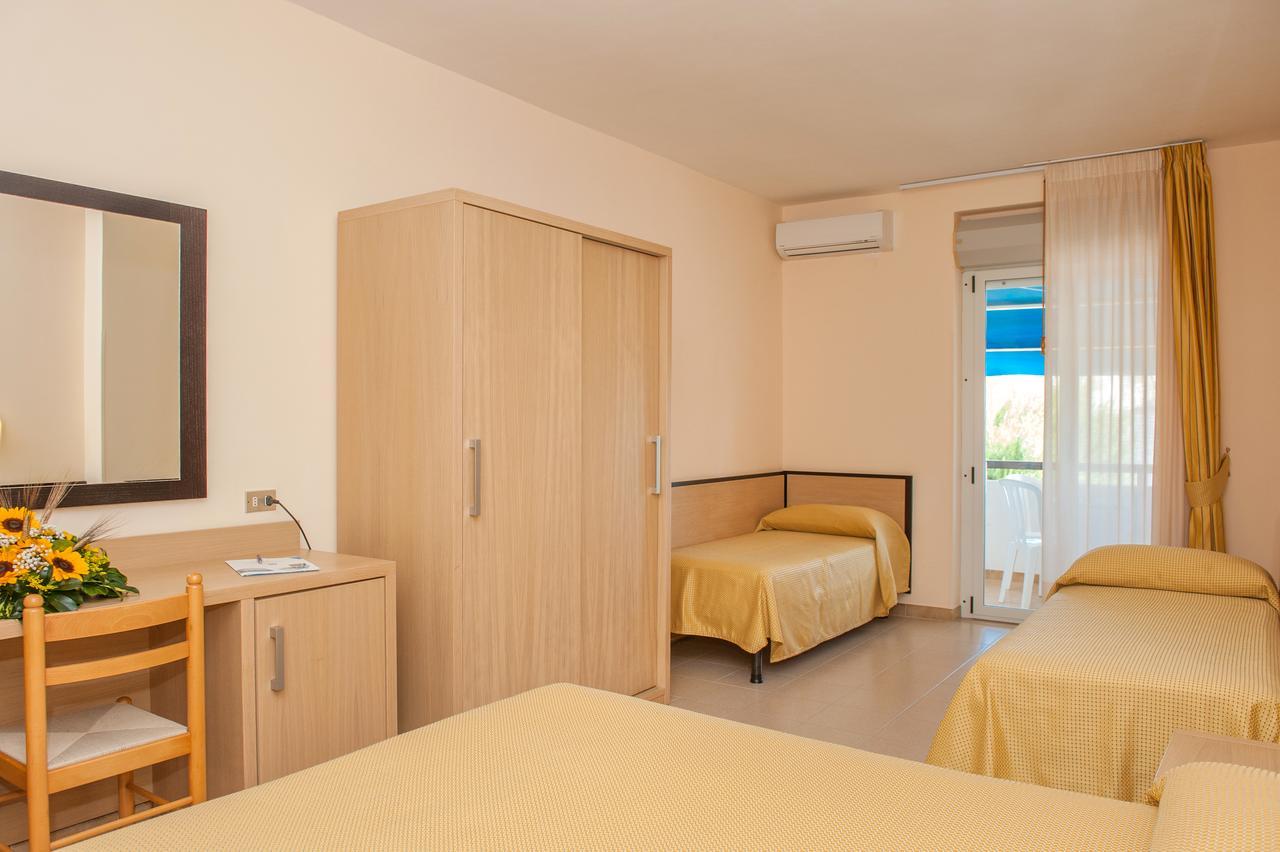 Hotel Cristalda Vieste Esterno foto